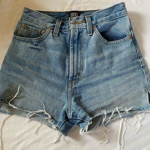 UO Girlfriend light denim shorts